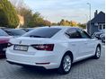 SKODA SUPERB 2018/4 - 9