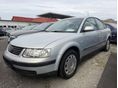 VOLKSWAGEN PASSAT 2000/6 - 1