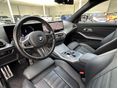BMW 330 2023/4 - 13