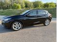 INFINITI Q30 2016/11 - 3