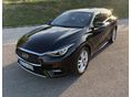 INFINITI Q30 2016/11 - 2
