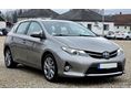 TOYOTA AURIS 2013/12 - 1