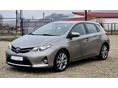 TOYOTA AURIS 2013/12 - 3