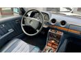 MERCEDES-BENZ 280 1977/8 - 19