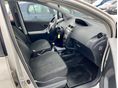 TOYOTA YARIS 2009/12 - 6