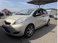 TOYOTA YARIS 2009/12 - 4