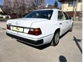 MERCEDES-BENZ W 124 1993/2 - 2