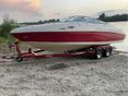 RINKER 232 CAPTIVA CUDDY