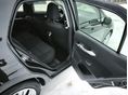 TOYOTA AURIS 2009/10 - 24