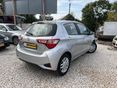 TOYOTA YARIS 2018/3 - 5