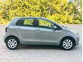 TOYOTA YARIS 2006/1 - 8