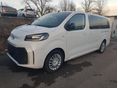TOYOTA PROACE 2.0 D-4D Business Comfort - L2H1 (9 személyes ) KÉSZLETRŐL 2DB FEHÉR ÉS EZÜST SZÍNNEL