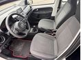 VOLKSWAGEN UP 2016/3 - 6