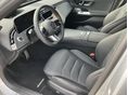MERCEDES-BENZ E 220 2026 - 11