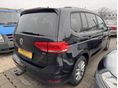 VOLKSWAGEN TOURAN 2017/10 - 3