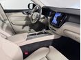 VOLVO XC60 2025/3 - 5