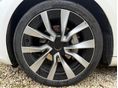 TESLA MODEL 3 2023/12 - 12