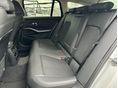 BMW 320 2023/6 - 8