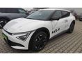 KIA EV6 EARTH 228 RWD POW REL VIS PREM tesztautó KÉSZLETRŐL. ÁFA körös. akár 3% FIX nyíl