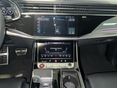 AUDI RS Q8 2021 - 9