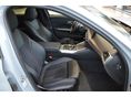 BMW 330 2024/11 - 12