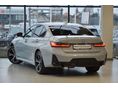 BMW 330 2024/11 - 3