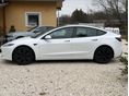 TESLA MODEL 3 2024/9 - 4