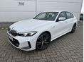 BMW 330 2024/11 - 1