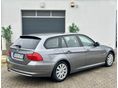 BMW 320 2009/12 - 5