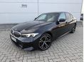BMW 330 2024/10 - 1