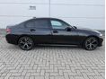 BMW 330 2024/10 - 4