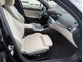 BMW 330 2024/10 - 7
