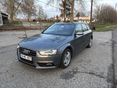 AUDI A4 Avant 2.0 TDI quattro Man 6. Végig vezetett szervizkönyv