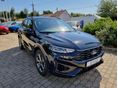 FORD KUGA ST-LINE 2.5L FULL HYBRID 180 AT Metálfényezéssel | Készleten