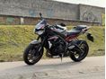 TRIUMPH STREET TRIPLE 765R