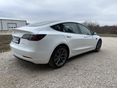 TESLA MODEL 3 2022/12 - 4