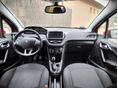 PEUGEOT 208 2019/1 - 5