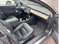 TESLA MODEL 3 2020/12 - 7
