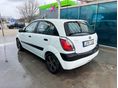 KIA RIO 2005/6 - 2