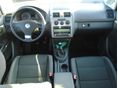 VOLKSWAGEN TOURAN 2009/4 - 5