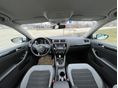 VOLKSWAGEN JETTA VI 2017/6 - 10