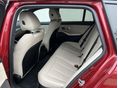 BMW 330 2024/11 - 8