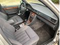 MERCEDES-BENZ E 300 1994/1 - 5