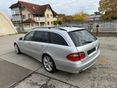 MERCEDES-BENZ E-OSZTÁLY 2008/6 - 4