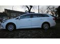 TOYOTA AVENSIS Wagon 2.0 D-4D Sol Navi. tempomat. kamera. ülés fűtés. vonóhorog. kétzónás klíma