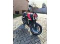 SUZUKI GSR 750 2012/3 - 7