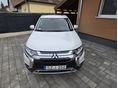 MITSUBISHI OUTLANDER 2.0 MIVEC Family CVT (7 személyes )