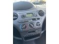 TOYOTA YARIS 2001/11 - 9