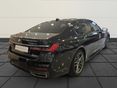 BMW 745 2019/12 - 2