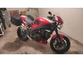 TRIUMPH SPEED TRIPLE 1050 2010/9 - 6